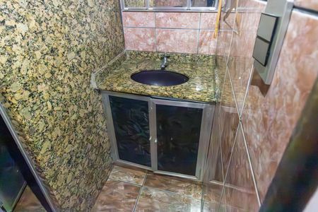 Casa para alugar com 200m², 3 quartos e 2 vagas Casa para alugar com 200m², 3 quartos e 2 vagasBanheiro Social