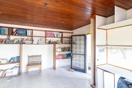 Casa para alugar com 200m², 3 quartos e 2 vagas Casa para alugar com 200m², 3 quartos e 2 vagasQuarto 3