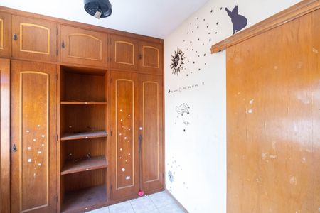 Casa para alugar com 200m², 3 quartos e 2 vagas Casa para alugar com 200m², 3 quartos e 2 vagasQuarto 2