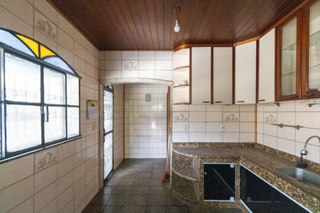 Casa para alugar com 200m², 3 quartos e 2 vagas Casa para alugar com 200m², 3 quartos e 2 vagasCozinha