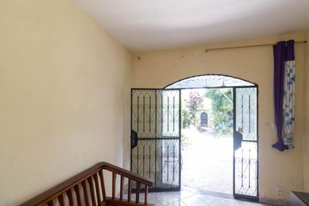 Casa para alugar com 200m², 3 quartos e 2 vagas Casa para alugar com 200m², 3 quartos e 2 vagasSala