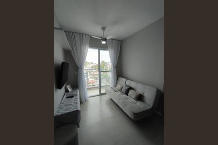 Sala de apartamento para alugar com 2 quartos, 43m² em Santo Cristo, Rio de Janeiro