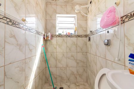 Casa à venda com 230m², 6 quartos e sem vagaBanheiro 1