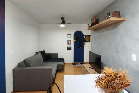 Sala de apartamento à venda com 2 quartos, 58m² em Jardim Nova Europa, Campinas