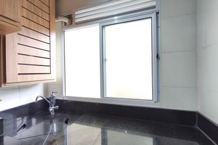 Apartamento à venda com 58m², 2 quartos e 1 vaga Apartamento à venda com 58m², 2 quartos e 1 vagaÁrea de Serviço