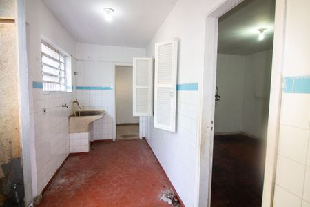 Casa para alugar com 250m², 4 quartos e 2 vagas