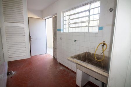 Casa para alugar com 250m², 4 quartos e 2 vagas