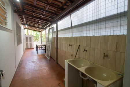 Casa para alugar com 250m², 4 quartos e 2 vagas Casa para alugar com 250m², 4 quartos e 2 vagasÁrea de Serviço