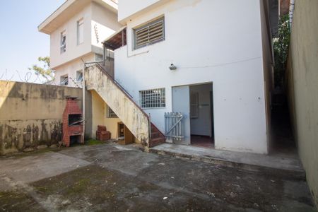 Casa para alugar com 250m², 4 quartos e 2 vagas Casa para alugar com 250m², 4 quartos e 2 vagasQuintal / Churrasqueira