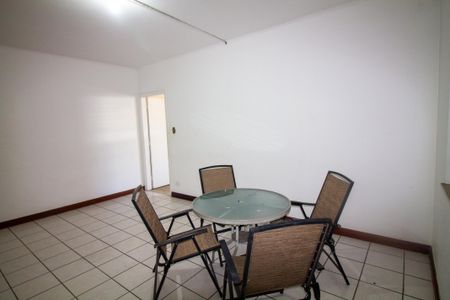 Casa para alugar com 250m², 4 quartos e 2 vagas Casa para alugar com 250m², 4 quartos e 2 vagasSala de Jantar