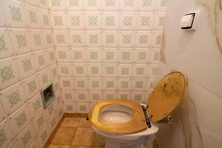 Casa para alugar com 250m², 4 quartos e 2 vagas Casa para alugar com 250m², 4 quartos e 2 vagasLavabo