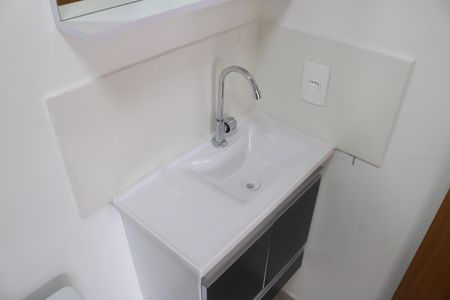 Apartamento para alugar com 38m², 2 quartos e sem vagaBanheiro