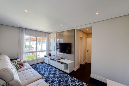 Casa à venda com 462m², 4 quartos e 2 vagas Casa à venda com 462m², 4 quartos e 2 vagasSala
