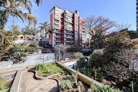 Casa à venda com 462m², 4 quartos e 2 vagas Casa à venda com 462m², 4 quartos e 2 vagasVaranda da Suíte 3