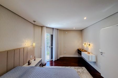 Casa à venda com 462m², 4 quartos e 2 vagas Casa à venda com 462m², 4 quartos e 2 vagasQuarto 3 - Suíte