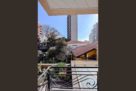 Casa à venda com 462m², 4 quartos e 2 vagas Casa à venda com 462m², 4 quartos e 2 vagasVaranda da Suíte 3