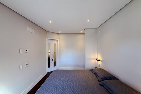 Casa à venda com 462m², 4 quartos e 2 vagas Casa à venda com 462m², 4 quartos e 2 vagasQuarto 2 - Suíte