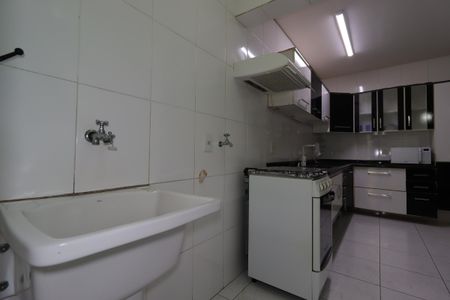 Apartamento à venda com 73m², 2 quartos e 1 vagaÁrea de Serviço