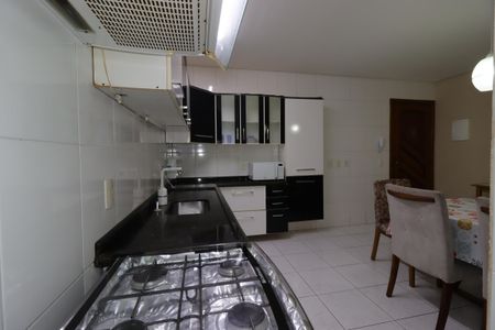 Apartamento à venda com 73m², 2 quartos e 1 vagaCozinha