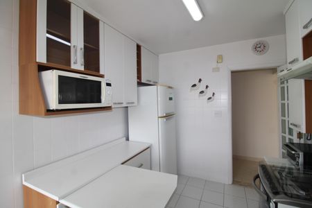 Apartamento à venda com 70m², 2 quartos e 1 vagaCozinha