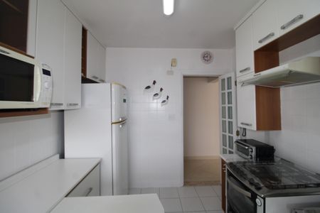 Apartamento à venda com 70m², 2 quartos e 1 vagaCozinha
