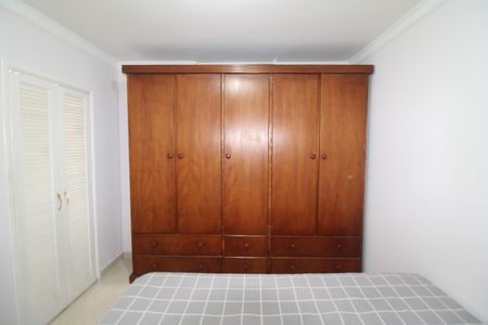 Apartamento à venda com 70m², 2 quartos e 1 vagaQuarto 2