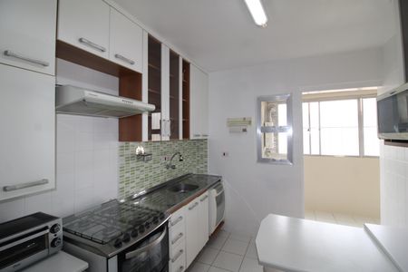 Apartamento à venda com 70m², 2 quartos e 1 vagaCozinha