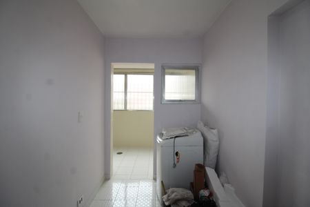 Apartamento à venda com 70m², 2 quartos e 1 vagaÁrea de Serviço