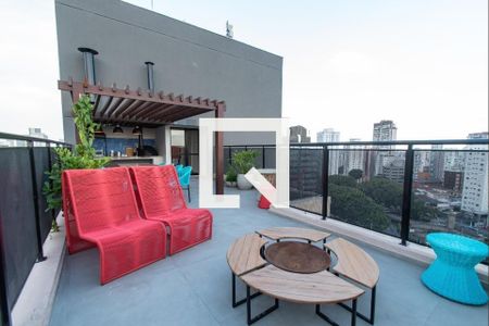 Studio para alugar com 24m², 1 quarto e sem vaga Studio para alugar com 24m², 1 quarto e sem vagaTerraço