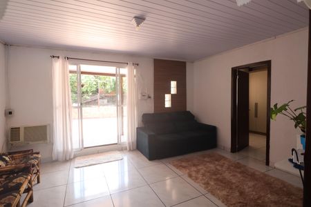 Casa à venda com 120m², 3 quartos e 2 vagasSala 1