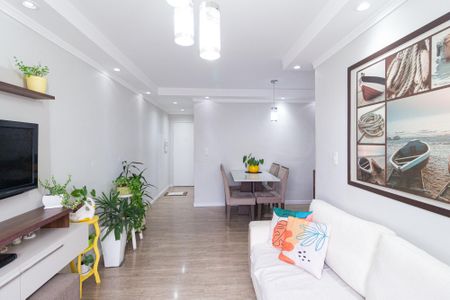 Sala de apartamento para alugar com 3 quartos, 65m² em Jardim das Flores, Osasco