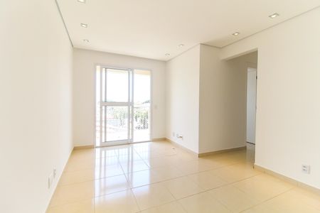 Sala de apartamento para alugar com 3 quartos, 57m² em Jardim das Oliveiras, São Paulo