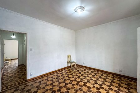 Casa à venda com 200m², 3 quartos e 2 vagas Casa à venda com 200m², 3 quartos e 2 vagasQuarto 2