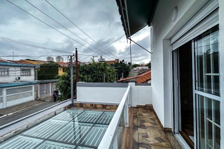 Casa à venda com 200m², 3 quartos e 2 vagas Casa à venda com 200m², 3 quartos e 2 vagasVaranda do Quarto 1