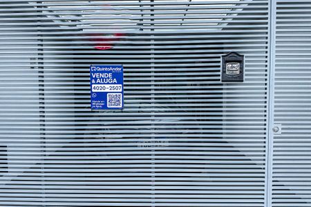 Casa à venda com 200m², 3 quartos e 2 vagas Casa à venda com 200m², 3 quartos e 2 vagasPlaca