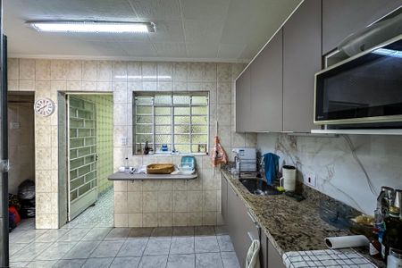 Casa à venda com 200m², 3 quartos e 2 vagas Casa à venda com 200m², 3 quartos e 2 vagasCozinha