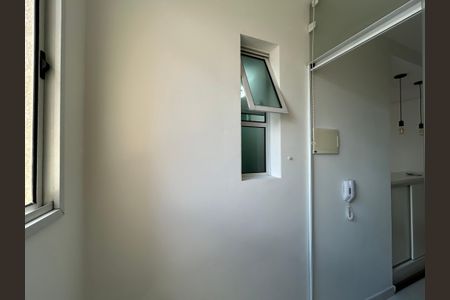 Apartamento à venda com 64m², 3 quartos e 1 vagaÁrea de Serviço