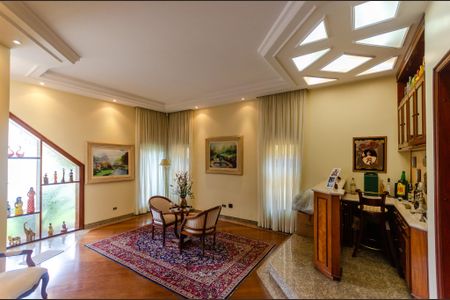 Sala de entrada de casa à venda com 5 quartos, 500m² em City América, São Paulo