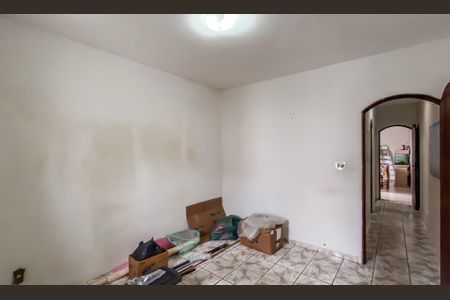 Quarto 2 de casa para alugar com 2 quartos, 68m² em Vila Santana, São Paulo