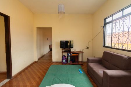 Casa1 - Sala de casa à venda com 4 quartos, 300m² em Santa Helena, Belo Horizonte