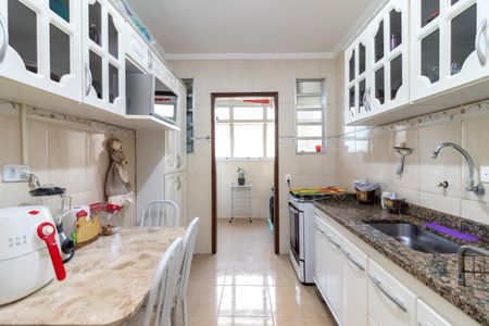 Apartamento para alugar com 73m², 2 quartos e 1 vagaCozinha