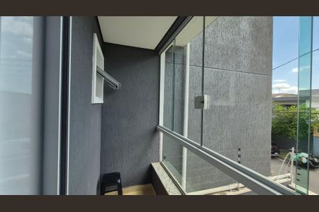 Casa à venda com 117m², 2 quartos e 2 vagas