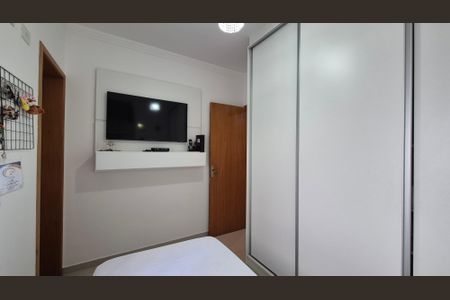 Casa à venda com 117m², 2 quartos e 2 vagas Casa à venda com 117m², 2 quartos e 2 vagasSuíte 2