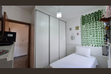 Casa à venda com 117m², 2 quartos e 2 vagas Casa à venda com 117m², 2 quartos e 2 vagasSuíte 2