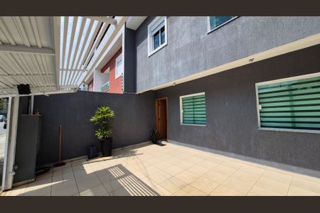 Casa à venda com 117m², 2 quartos e 2 vagas Casa à venda com 117m², 2 quartos e 2 vagasGaragem