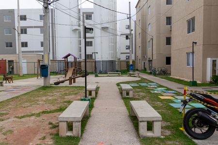 Apartamento para alugar com 1m², 2 quartos e 1 vagaÁrea comum - Playground