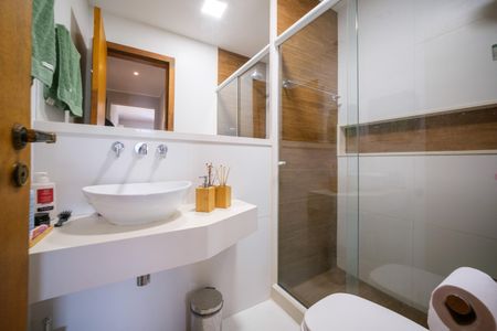 Apartamento para alugar com 86m², 2 quartos e 1 vagaBanheiro Social