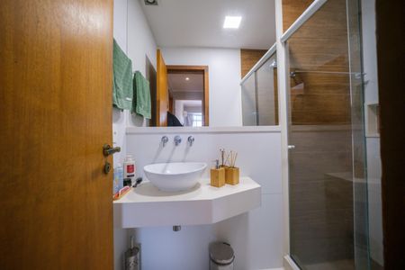 Apartamento para alugar com 86m², 2 quartos e 1 vagaBanheiro Social