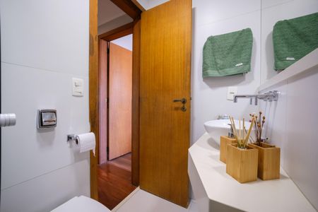 Apartamento para alugar com 86m², 2 quartos e 1 vagaBanheiro Social