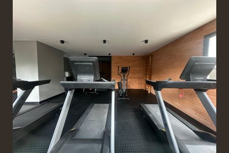 Apartamento à venda com 73m², 3 quartos e 2 vagas Apartamento à venda com 73m², 3 quartos e 2 vagasÁrea comum - Academia